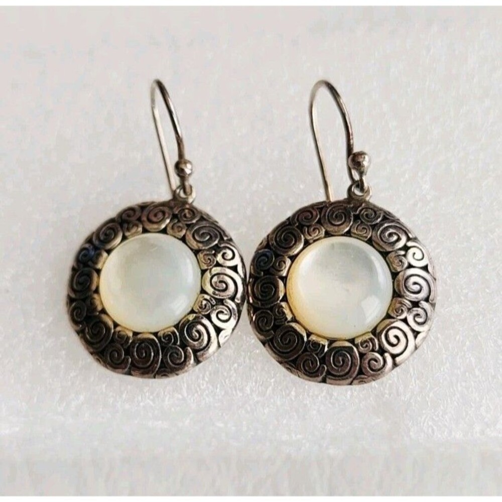 CFJ COLLINS FINE 925 Sterling Silver Vintage Mother Pearl Star Of David Earrings